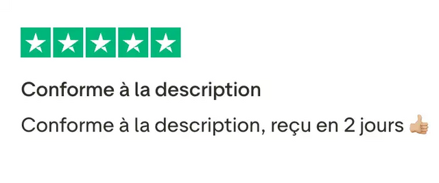 Autocollant étiquette étoile verte d'évaluation 4 étoiles avec emoji pouce levé.