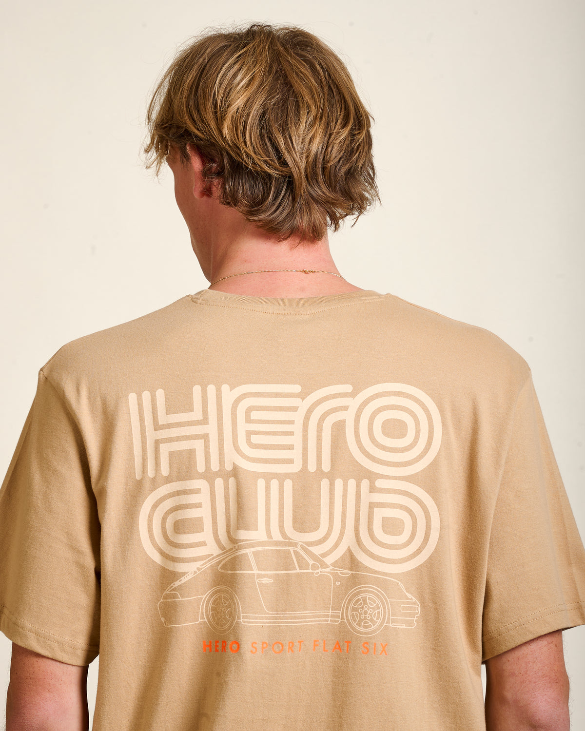 T-SHIRT FLAT SIX - BEIGE
