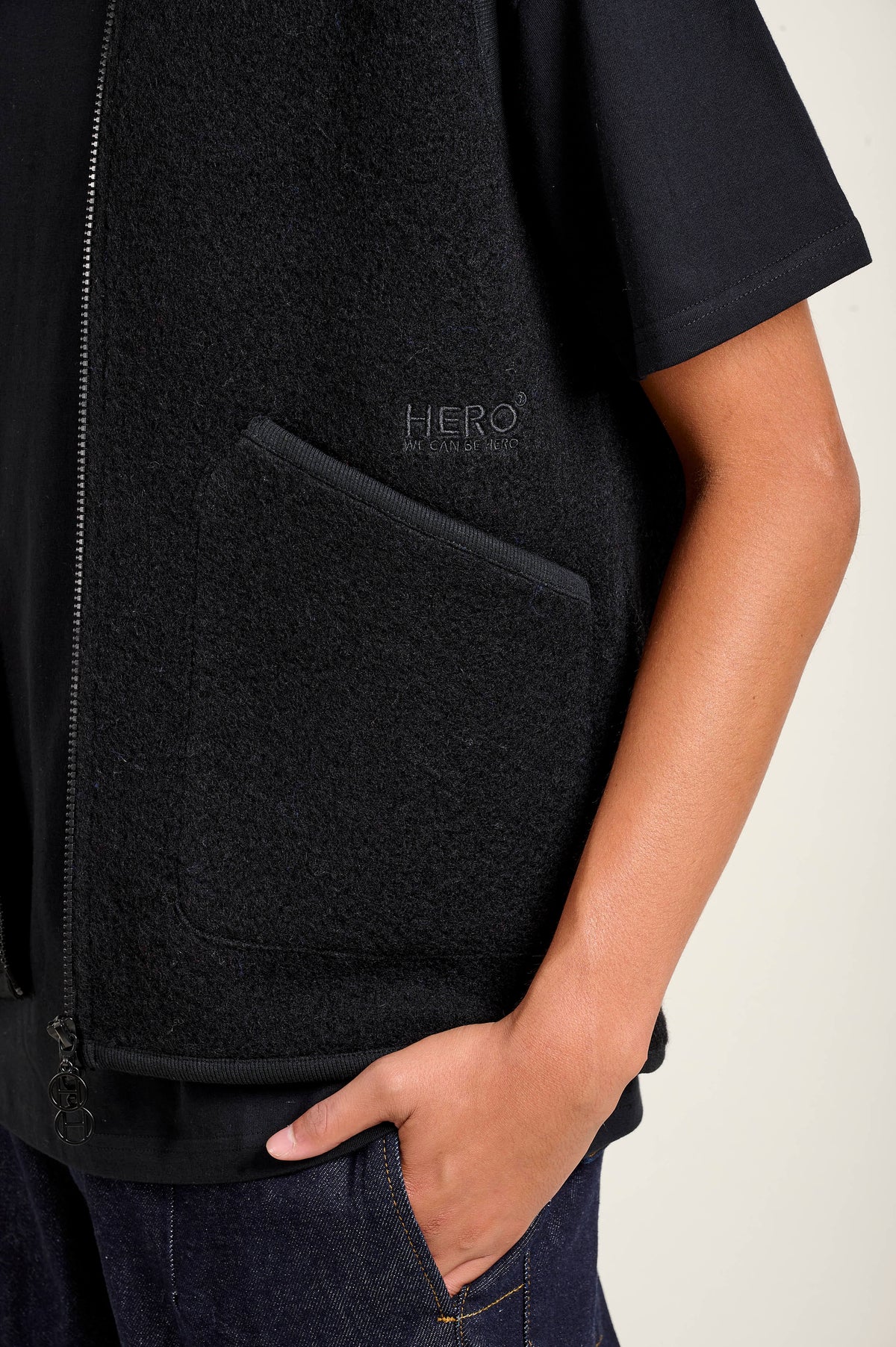 GILET SANS MANCHES ARTHUR - BLACK - FLEE