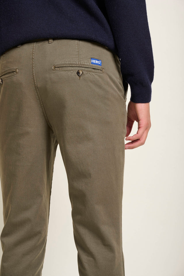 PANTALON BASIC CHINO - MILITARY - PANTS